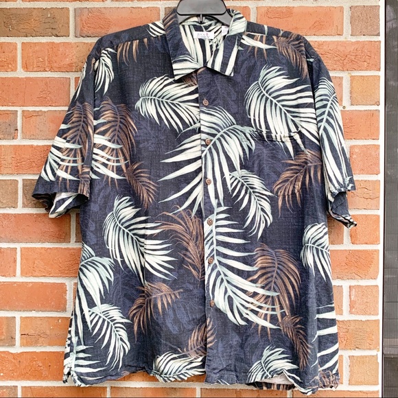Boca Classics Other - Boca Classics palm leave linen like button down